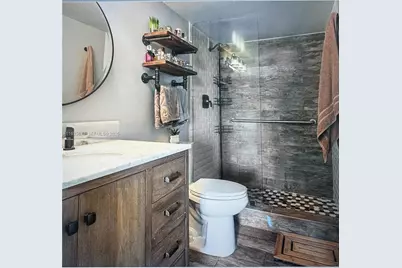 1020 Meridian Ave #608, Miami Beach, FL 33139 - Photo 5