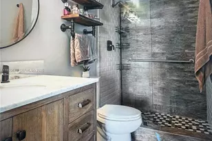 1020 Meridian Ave, Miami Beach, FL 33139 - Photo 5