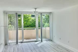 8050 NW 8th St, Miami, FL 33126 - Photo 5