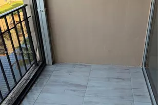 506 NW 87th Ave, Miami, FL 33172 - Photo 13