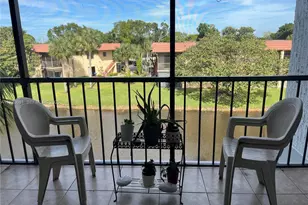 200 Lakeview Dr, Weston, FL 33326 - Photo 7