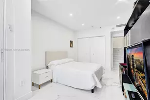 4000 Island Blvd, Aventura, FL 33160 - Photo 47