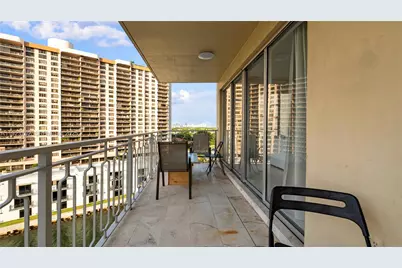 11111 Biscayne Blvd #9H, Miami, FL 33181 - Photo 21