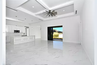 843 S Burns Ave S, Lehigh Acres, FL 33974 - Photo 5