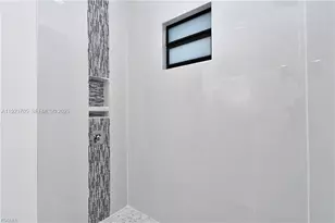 843 S Burns Ave S, Lehigh Acres, FL 33974 - Photo 15