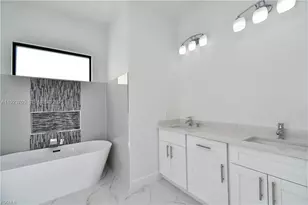 843 S Burns Ave S, Lehigh Acres, FL 33974 - Photo 13