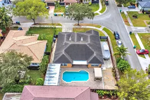 15875 SW 149th Ln, Miami, FL 33196 - Photo 31