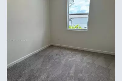 18406 SW 2nd St, Pembroke Pines, FL 33029 - Photo 3