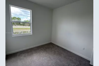 18402 SW 2nd St, Pembroke Pines, FL 33029 - Photo 5