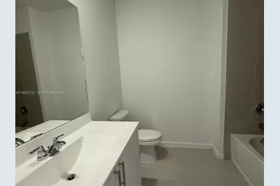 18402 SW 2nd St, Pembroke Pines, FL 33029 - Photo 9