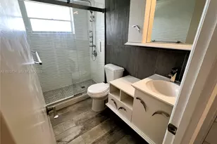 4800 Hillcrest Ln, Hollywood, FL 33021 - Photo 17