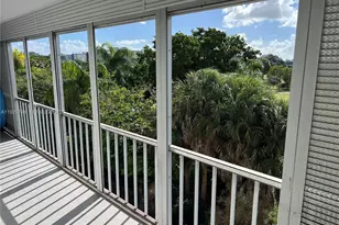 4800 Hillcrest Ln, Hollywood, FL 33021 - Photo 11