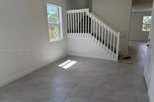 18426 SW 2nd St, Pembroke Pines, FL 33029 - Photo 7