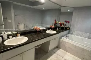 16400 Collins Ave, Sunny Isles Beach, FL 33160 - Photo 15