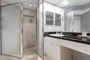 16400 Collins Ave, Sunny Isles Beach, FL 33160 - Photo 33