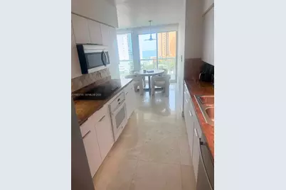16400 Collins Ave #942, Sunny Isles Beach, FL 33160 - Photo 11