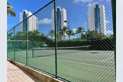 16400 Collins Ave #942, Sunny Isles Beach, FL 33160 - Photo 27