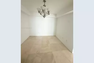 16400 Collins Ave #942, Sunny Isles Beach, FL 33160 - Photo 9