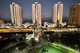 16400 Collins Ave, Sunny Isles Beach, FL 33160 - Photo 25