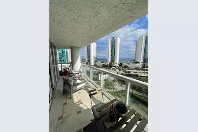 16400 Collins Ave #942, Sunny Isles Beach, FL 33160 - Photo 5