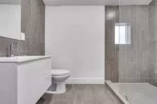 648 South Dr, Miami Springs, FL 33166 - Photo 7