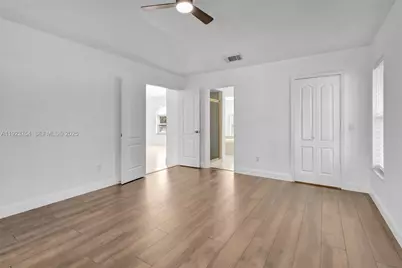 1321 SE Airoso Blvd, Port Saint Lucie, FL 34983 - Photo 17