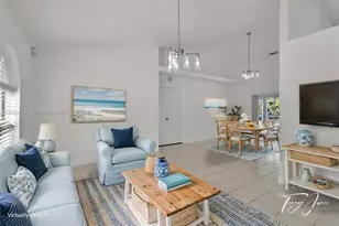 1321 SE Airoso Blvd, Port Saint Lucie, FL 34983 - Photo 3