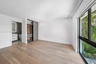 200 Sunrise Dr, Key Biscayne, FL 33149 - Photo 23
