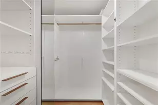 17875 Collins Ave, Sunny Isles Beach, FL 33160 - Photo 33