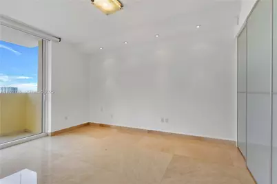 17875 Collins Ave #905, Sunny Isles Beach, FL 33160 - Photo 27