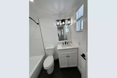 1720 Cleveland St #110w, Hollywood, FL 33020 - Photo 11