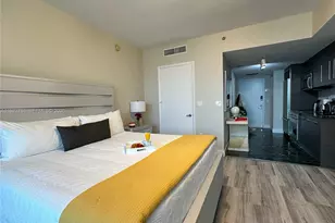 485 Brickell Ave, Miami, FL 33131 - Photo 7