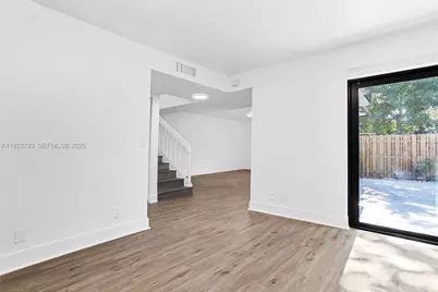 4059 Palm Bay Cir #C, West Palm Beach, FL 33406 - Photo 11