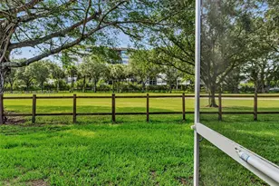 1489 Fairway Rd, Pembroke Pines, FL 33026 - Photo 33