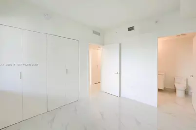 700 NE 24th St #903, Miami, FL 33137 - Photo 17