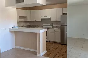 5494 Courtyard Dr, Margate, FL 33063 - Photo 13