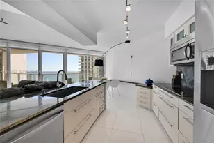16445 Collins Ave, Sunny Isles Beach, FL 33160 - Photo 13