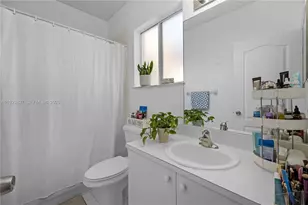 8525 SW 214th Terrace, Cutler Bay, FL 33189 - Photo 13