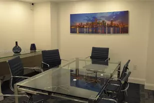 253 NE 2nd St, Miami, FL 33132 - Photo 15