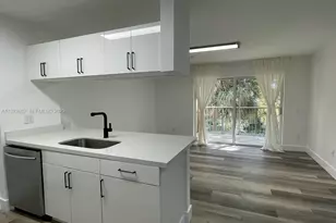 440 S Park Rd, Hollywood, FL 33021 - Photo 5