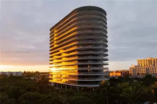 8701 Collins Ave, Miami Beach, FL 33154 - Photo 23