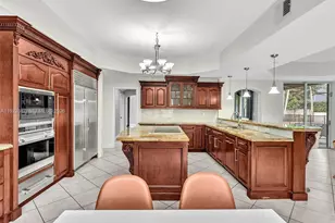 8123 NW 161st Terrace, Miami Lakes, FL 33016 - Photo 27