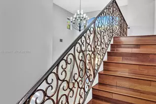 8123 NW 161st Terrace, Miami Lakes, FL 33016 - Photo 47