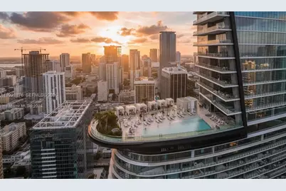 300 Biscayne Blvd Way #4201, Miami, FL 33131 - Photo 1