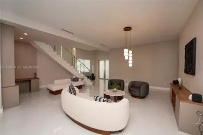 8340 NW 33 Terrace, Doral, FL 33122 - Photo 17