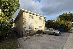 219 NW 10th Ave, Miami, FL 33128 - Photo 1