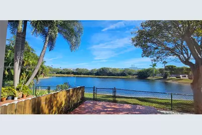 5675 NW 109th Ave #34, Doral, FL 33178 - Photo 25