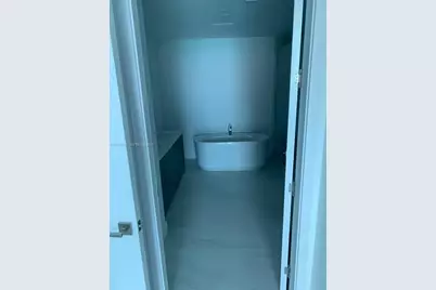 17550 Collins Ave #1204, Sunny Isles Beach, FL 33160 - Photo 37