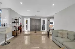 461 NE 115th St, Miami, FL 33161 - Photo 21