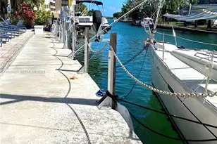 1650 NE 115th St, Miami, FL 33181 - Photo 7